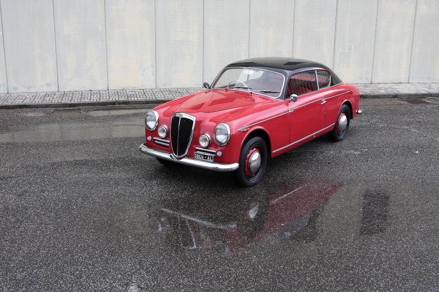  Lancia Aurelia B20 Coupe 1954 года  (фото 1 из 9)